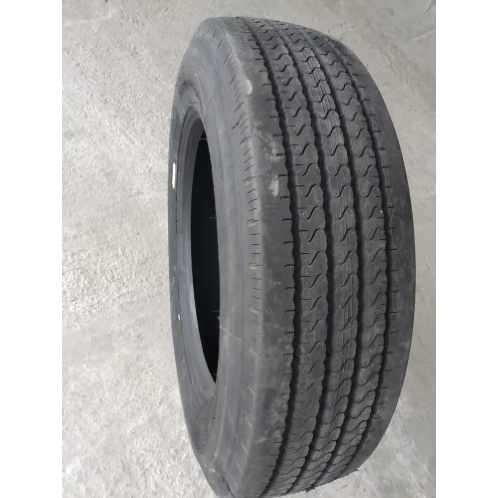 Грузовая шина 255/70 R22,5 Long March LM-120 16PR в Заводоуковске